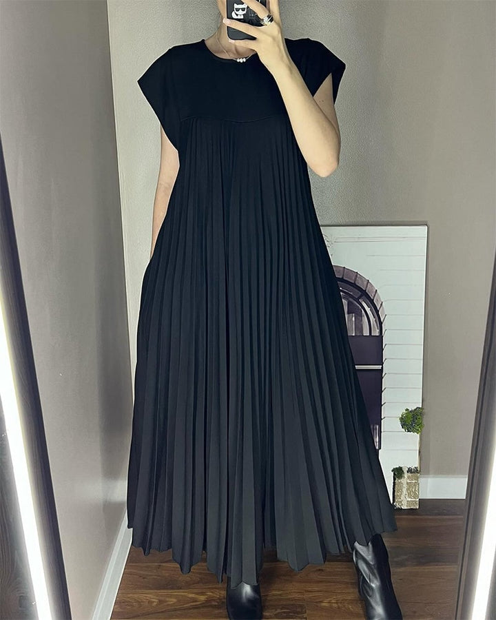Hallie™ | Sleeveless Pleated Maxi