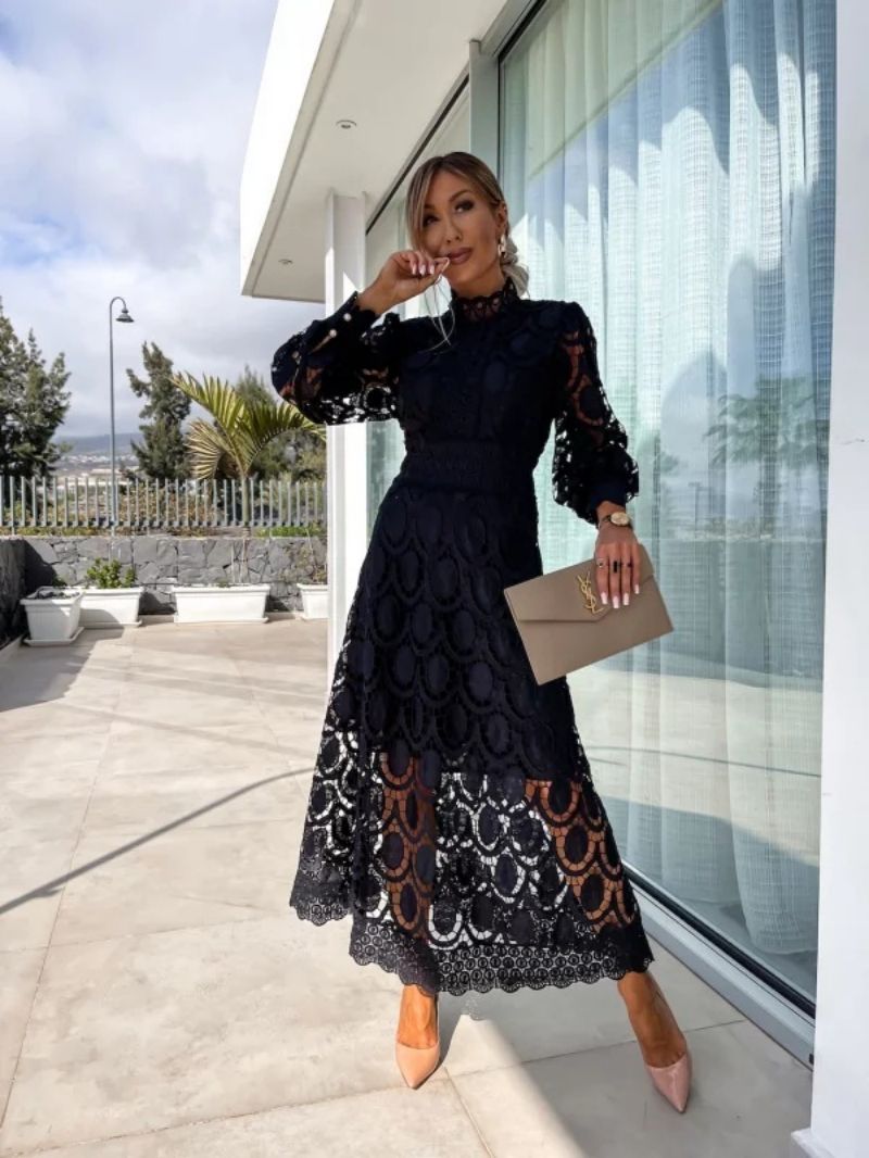 Maxine™ | Romantic Lace Midi Dress