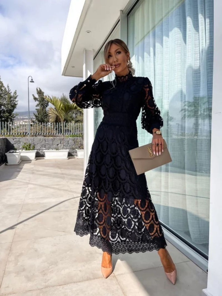 Maxine™ | Romantic Lace Midi Dress