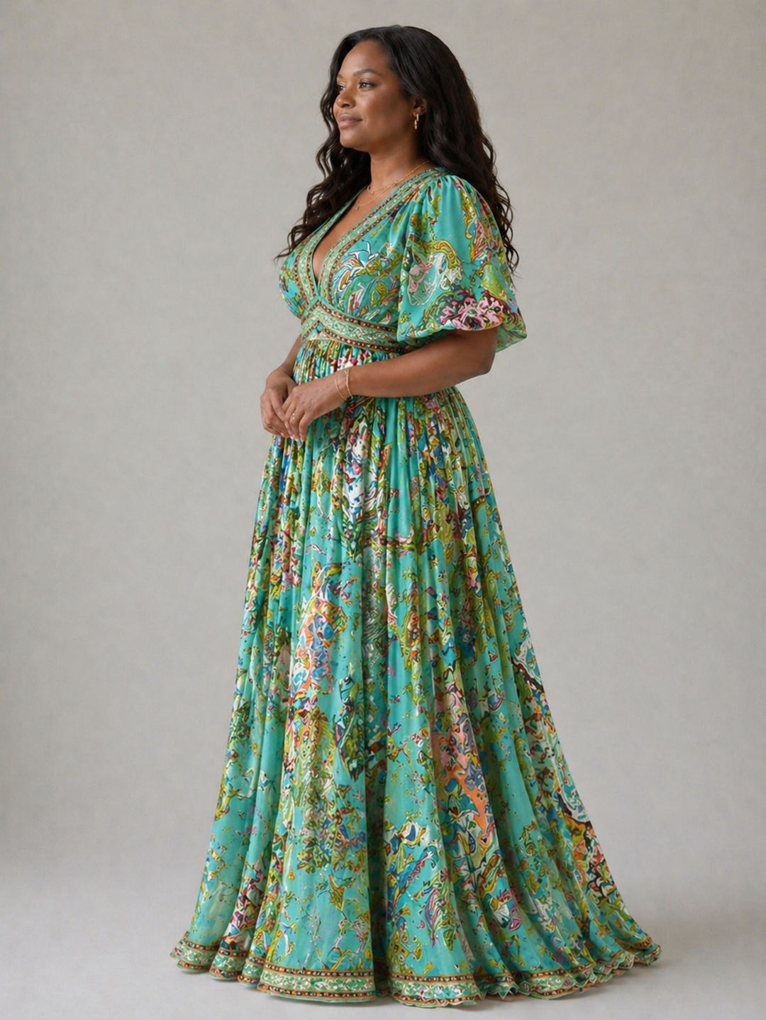 Ivy™  | Airy maxi dress with puff sleeves and V-neck