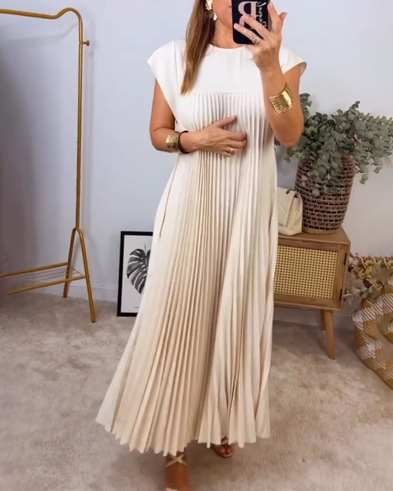 Hallie™ | Sleeveless Pleated Maxi