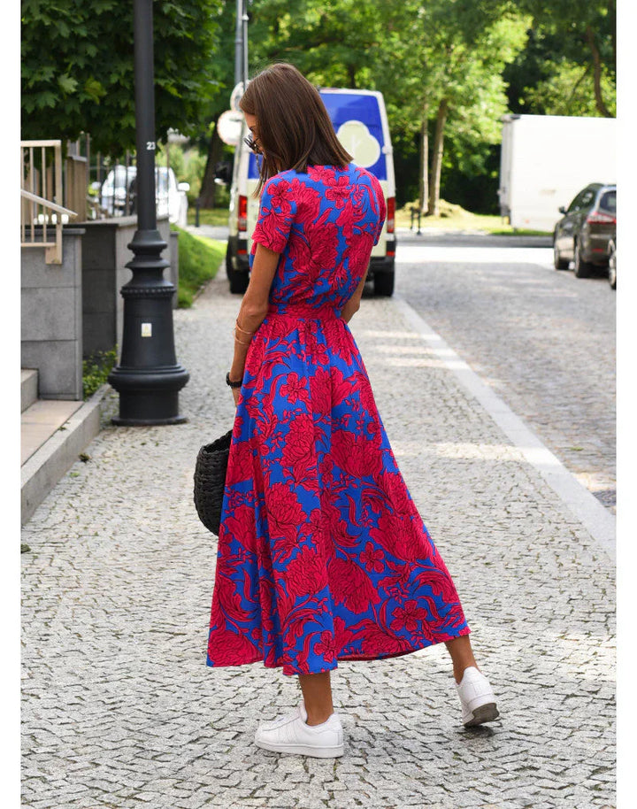 Julia – Chic V-Neck Elegance Dress