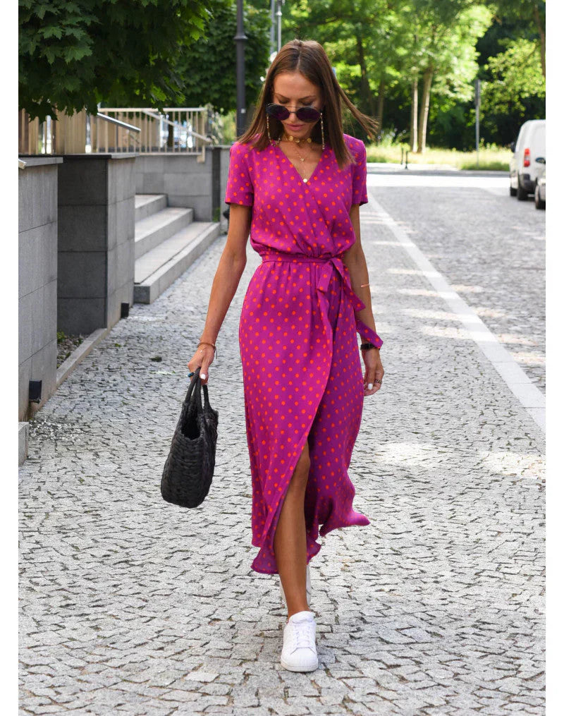 Julia – Chic V-Neck Elegance Dress