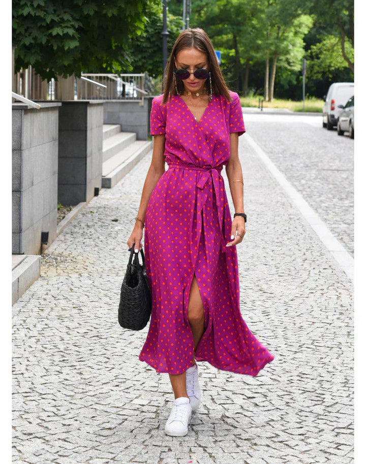 Julia – Chic V-Neck Elegance Dress
