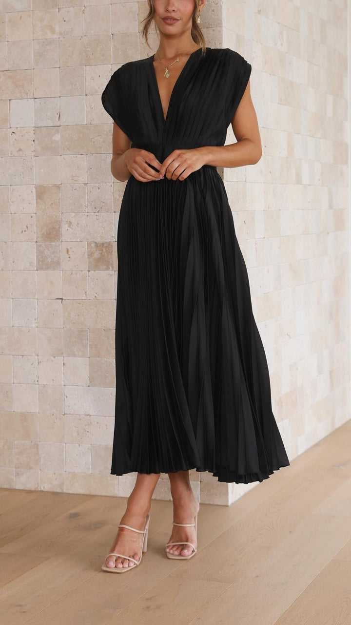 Carol™ | Pleated Flowing Maxi