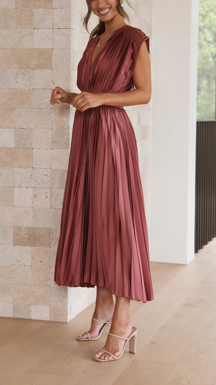 Carol™ | Pleated Flowing Maxi