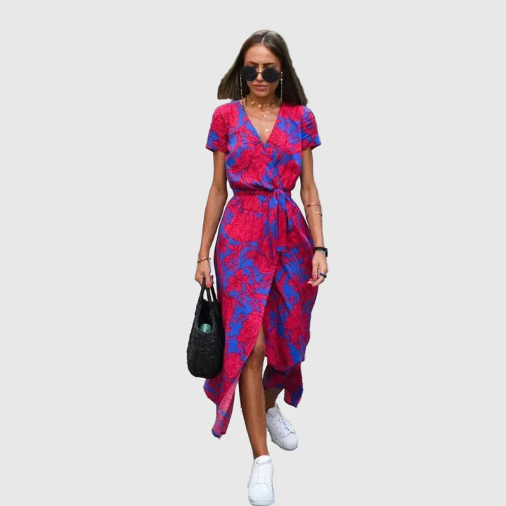 Julia – Chic V-Neck Elegance Dress