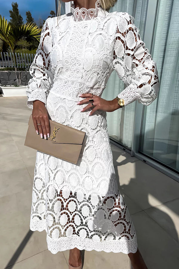 Maxine™ | Romantic Lace Midi Dress