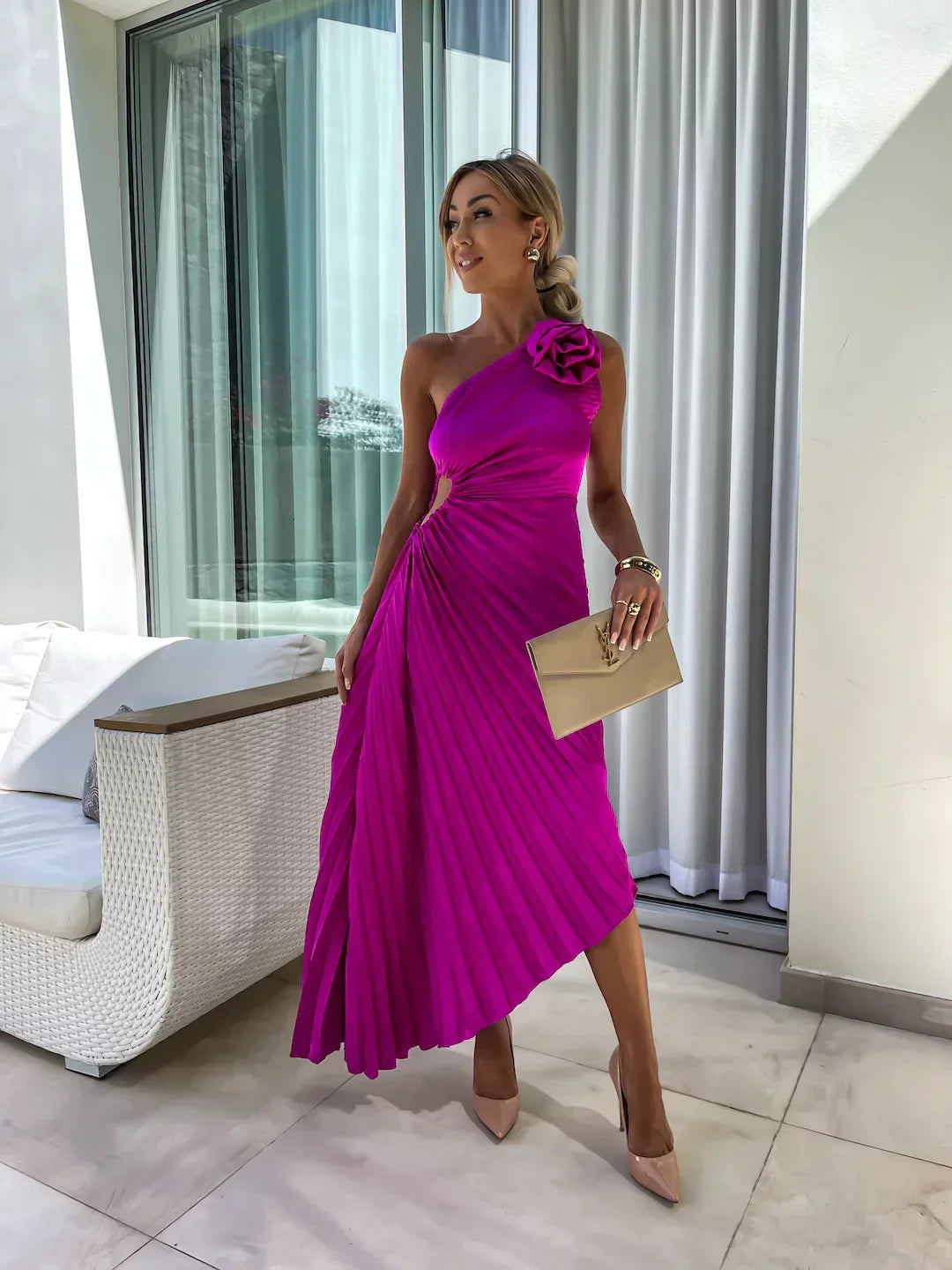 Aida™ | One-Shoulder Floral Maxi